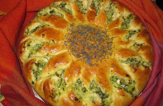 Питка със спанак и още нещо…