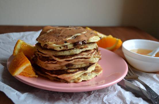 ПОРТОКАЛОВИ ПАЛАЧИНКИ С ШОКОЛАДОВИ ПАРЧЕНЦА
