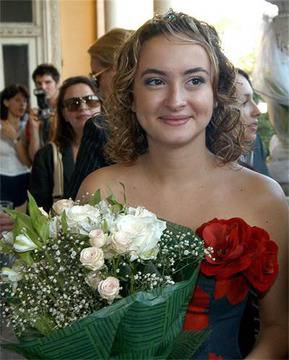 На 19 април рожден ден имат