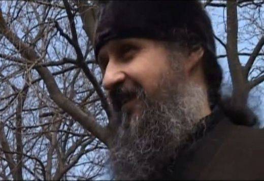 Отец Божидар Главев, бивш китарист на “Ахат”: Не слушам вече „Черната овца“