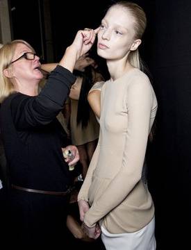 Шведска агенция търси момичета анорексички видяна 6389 коментари 3