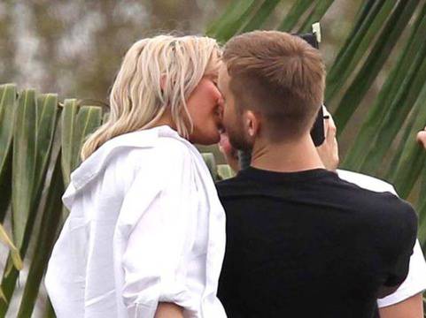 I Need Your Love! Виж любовното видео на Calvin Harris и Ellie Goulding