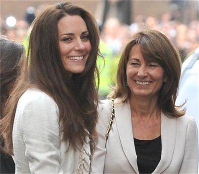 Кейт Мидълтън ще прекара 6 седмици след раждането при родителите си