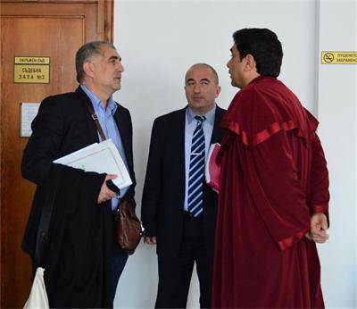 Прокурор поиска доживот без право на замяна за двойно убийство