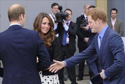 Принц Уилям, Катрин и принц Хари посетиха студията на Хари Потър