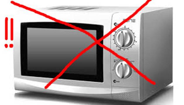 Учени алармират! МИКРОВЪЛНОВАТА ПЕЧКА НИ УБИВА! (Видео)