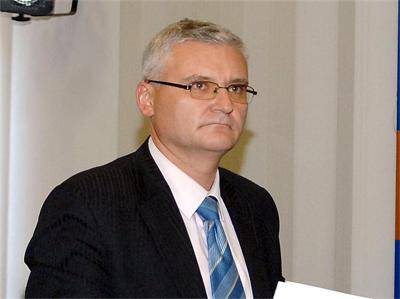 Минчо Спасов: Трябва да се разследва телефонът на Борисов