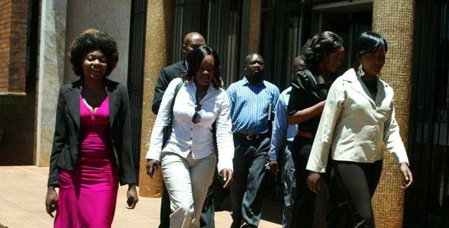 Жени отвлякоха и изнасилиха млад войник