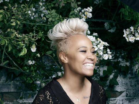 Emeli Sande разби исторически рекорд на Beatles