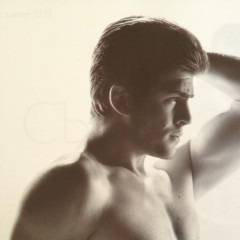 Иво Аръков показа мускулесто тяло