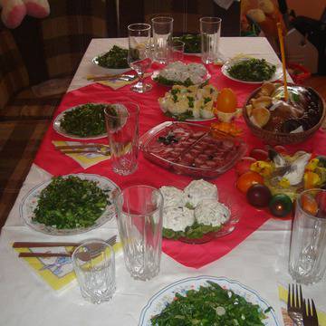 Защо Великденската трапеза измества Възкресение Христово?