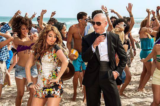 Най-сексапилната реклама на коли