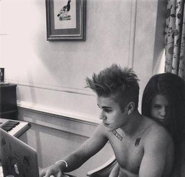 Селена: От сладка принцеска до порочна мадама