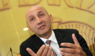 Момчил Андреев напуска Райфайзенбанк