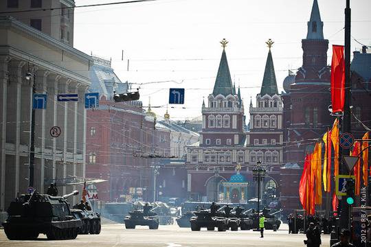 9 – май – „Парада Победы“