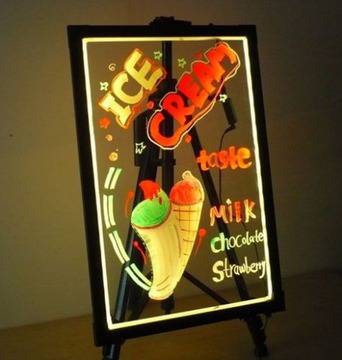 СВЕТЕЩО РЕКЛАМНО LED ТАБЛО – ПОДСИЛЕНО СТЪКЛО, 60 х 80 см. С ДИСТАНЦИОННО