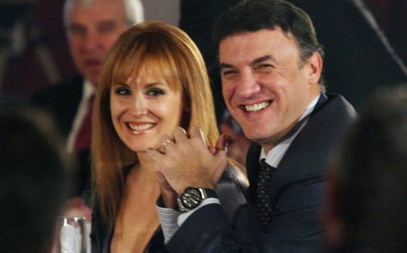 Мария Петрова има проблеми с червеното яйце на Великден