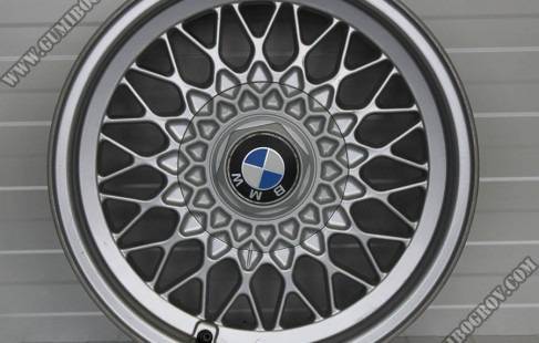 Лети джанти 15 цола за BMW, 5 болта и 120 мм разстояние, код: 181