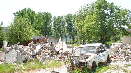 Разрушения в митничарското село на язовир Ивайловград