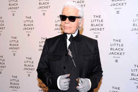 Вижте на колко години е всъщност Лагерфелд!