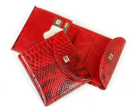 Как да подредим портмонето