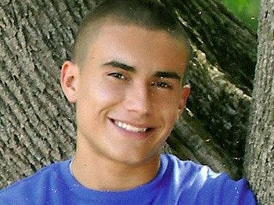 Вижте какво се случи с това момче след половин кексче