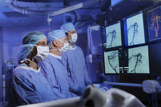 Доц. д-р Николай Габровски: Искам да си спомням как някой се е спасил по чудо!