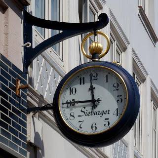 Блог на Павел Николов, астрофилолог