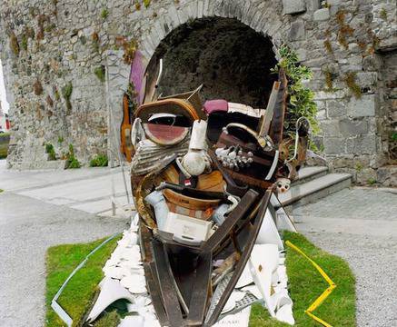 Портрети на невероятни хора от невероятни материали