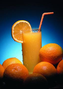 Избягайте от пролетната умора с пресен фреш от портокал