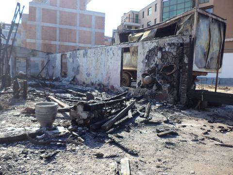 Ето какво остана след пожара, превърнал в пепелище култова уличка в Созопол (СНИМКИ)