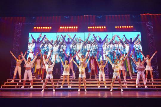 We Will Rock You в „Арена Армеец“ довечера