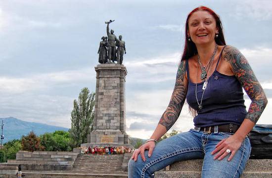 Татуираната Златка