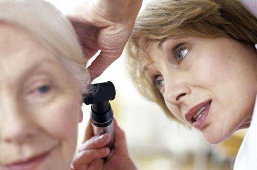 Защо имам шум в ушите?