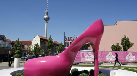 Фотогалерия: Къща на Барби в реален размер е открита в Берлин