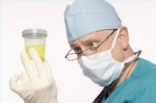 При какви заболявания се появява кръв в урината