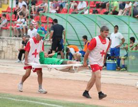 Тежки последствия за футболиста на Левски след сблъсъка със Сечков