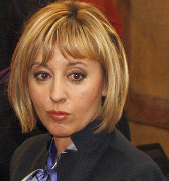 ГЕРБ напуснаха пленарна зала, провокирани от зам.-шефа на НС Мая Манолова