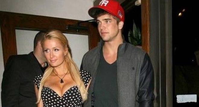 Парис Хилтън вдига сватба с младото си гадже