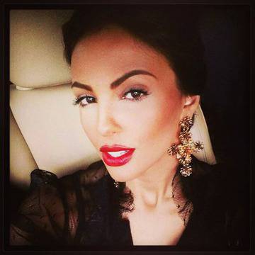 Николета се похвали с нови обеци видяна 12599 коментари 22