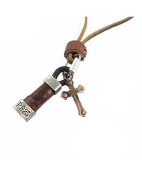 Мъжко колие с кожена висулка