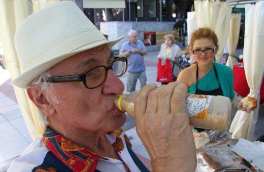 Пием коктейл от забранени подсладители и Е-та вместо боза