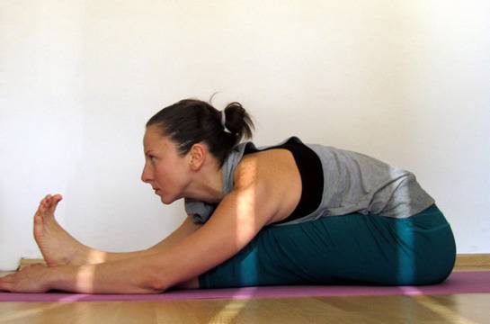 Главоколянна поза