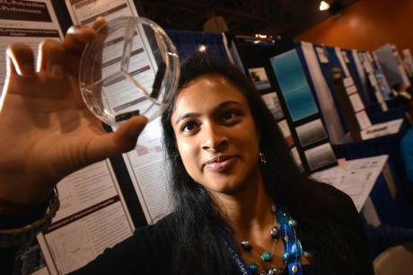 Устройство зарежда телефона ни за 30 секунди