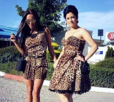 Ни Ло облече абитуриентка