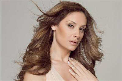 Мариана Попова с песен на испански в “Дансинг старс”