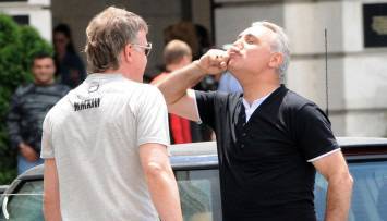 Камата се майтапи със Сираков за Левски (снимки)