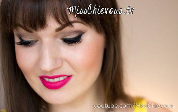 WOW! Ярко розови устни. Вижте как! видяна 1862 коментари 2