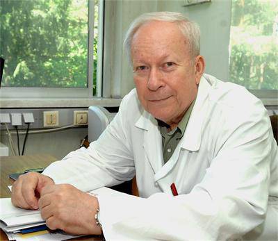 Имам синузит с болки под очите, какви нагревки да правя?