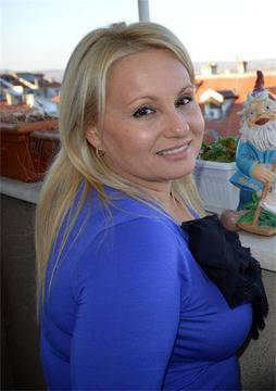 Истина или лъжа: Тони Димитрова се скарала със Стефан Диомов за пари